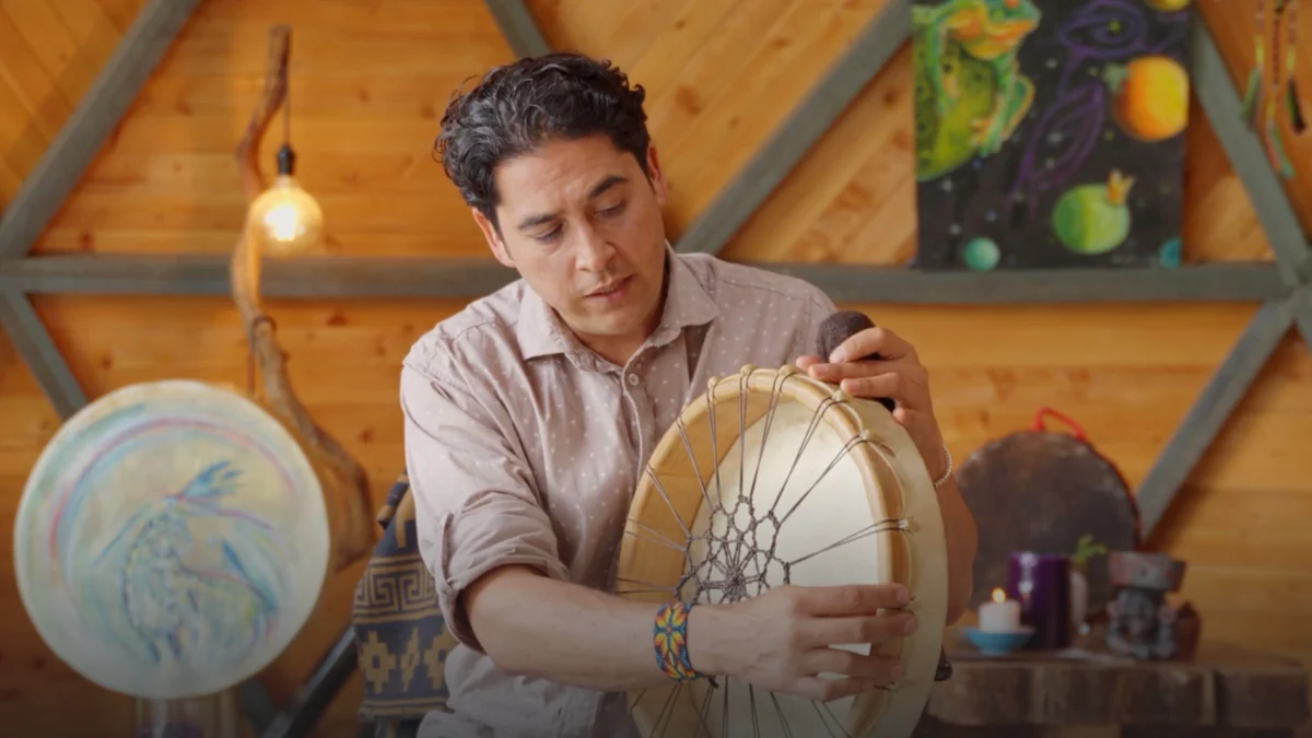 Tambor chamánico, a tu ritmo · imagen de los canales de Chasqui